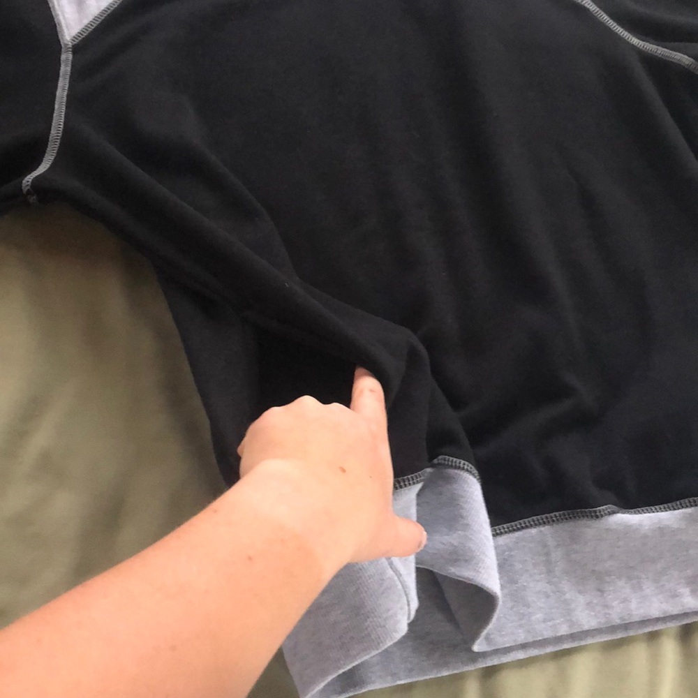 Pullover - Picture 3 of 6